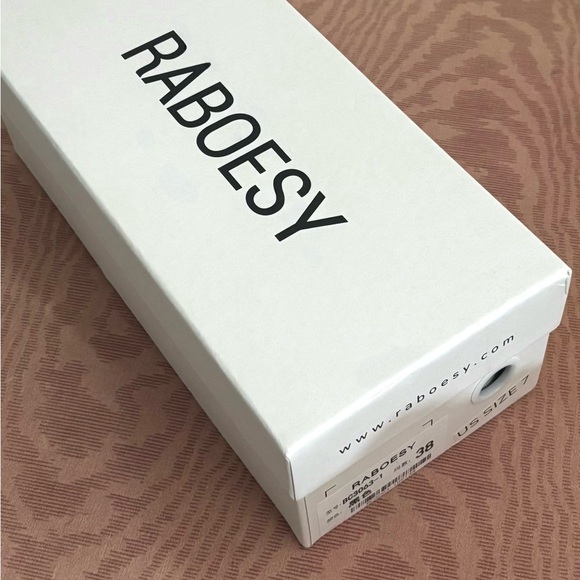 SOLD: RABOESY - Black Tabi Loafers US 7 - Picture 3 of 5